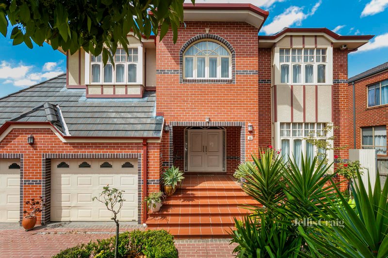66 Bournian Avenue