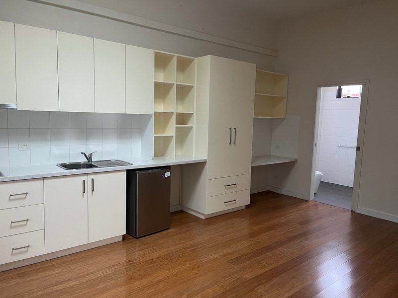 69A Miller Street, West Melbourne