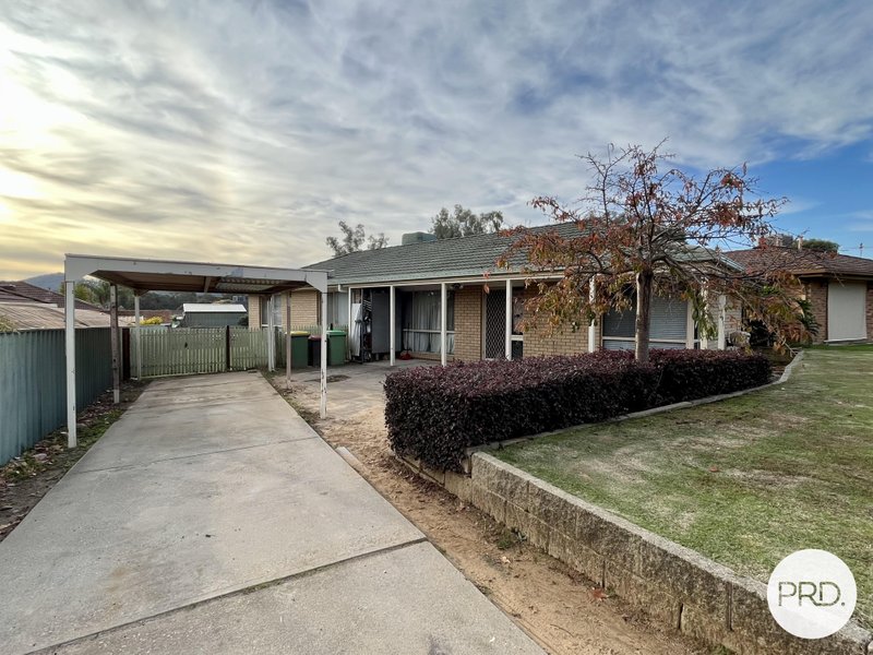 7 Hauteville Street THURGOONA NSW 2640