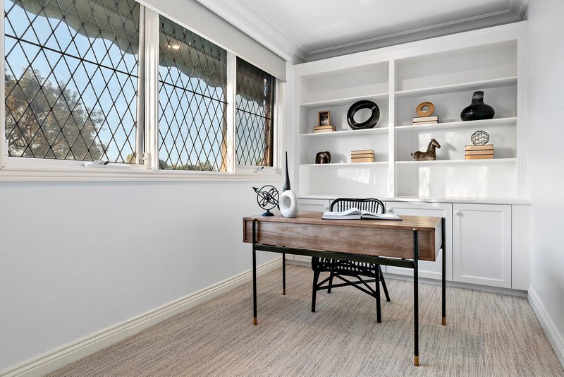 7 Houndswood Close, Doncaster East