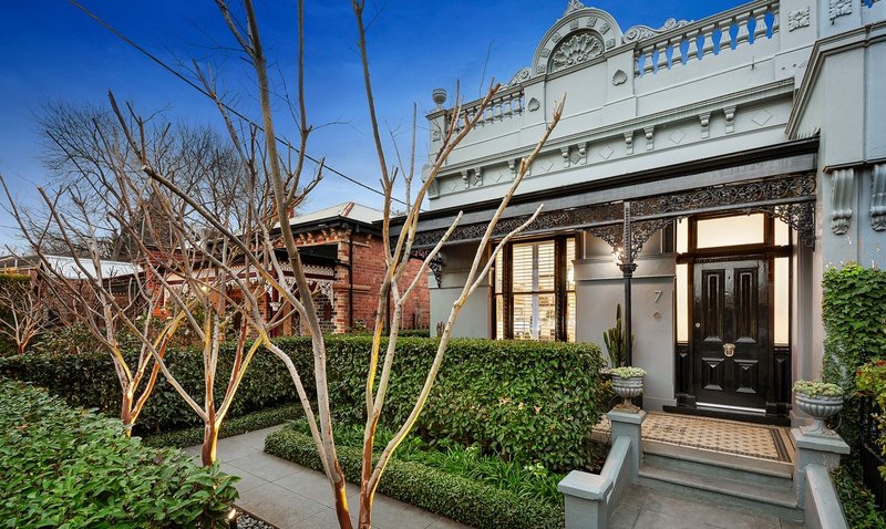 7 Howitt Street