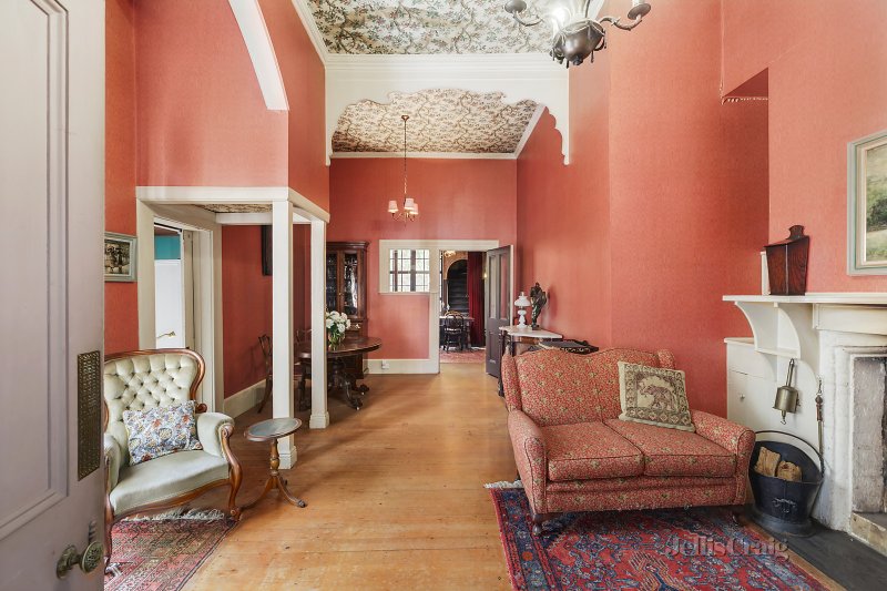 7 Mangarra Road