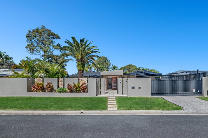 ASHMORE property image