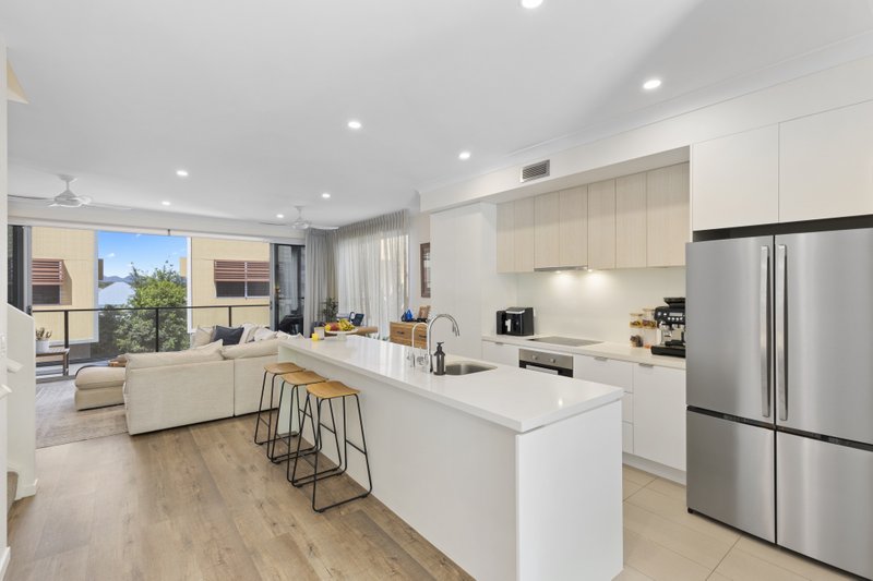CARRARA property image
