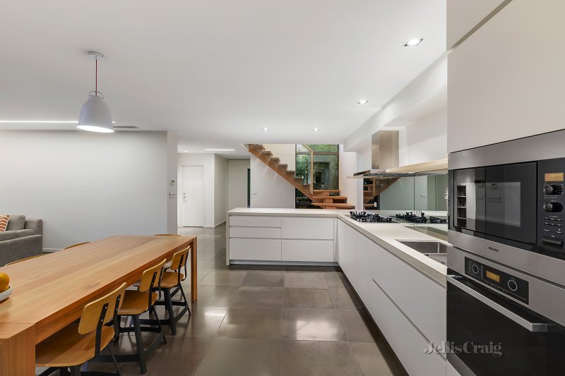 7/10 Walmer Street