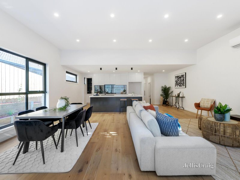 73a Porter Street, Templestowe, VIC 3106 Townhouse for Sale