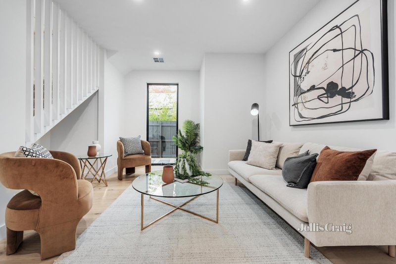 7a Gloucester Road, Ashburton, VIC 3147 Townhouse for Sale