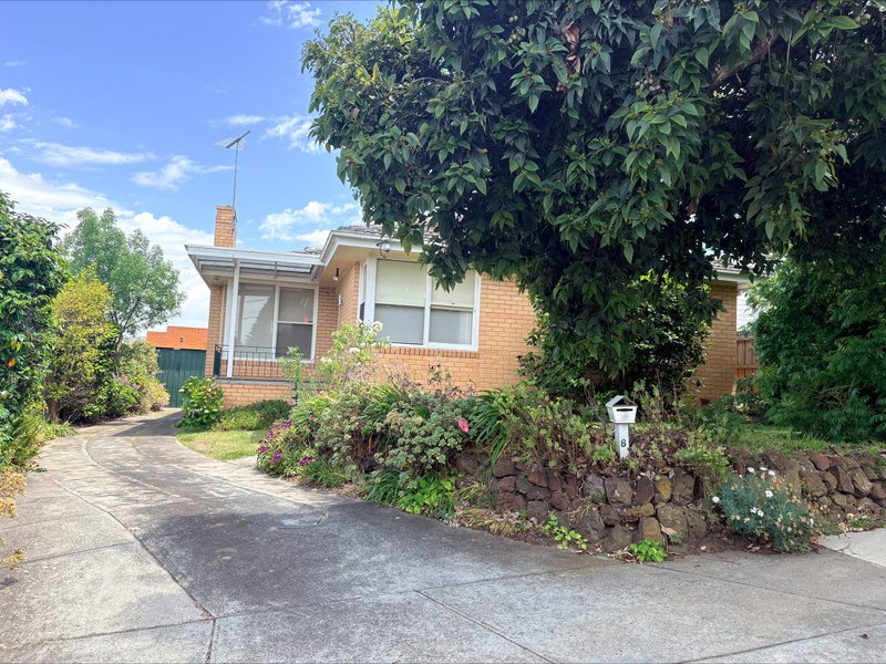 Photo: 8 Montague Street