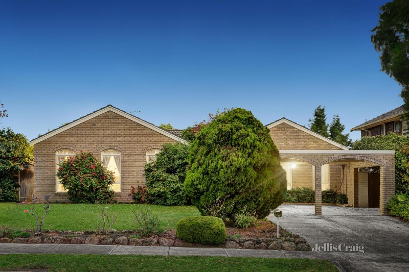 8 Woodlea Street, Doncaster East, VIC 3109 House for Sale