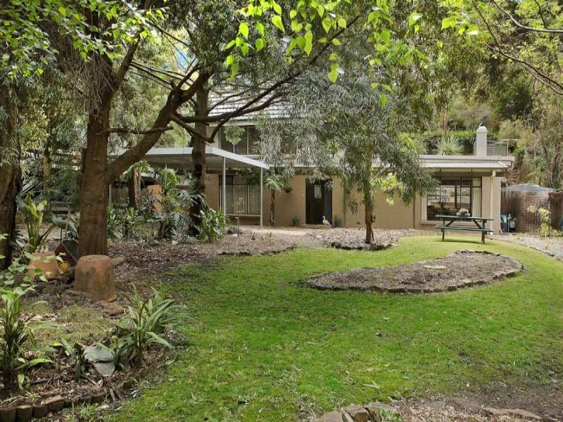 81 Melbourne Hill Road, Warrandyte, VIC 3113 House for Sale