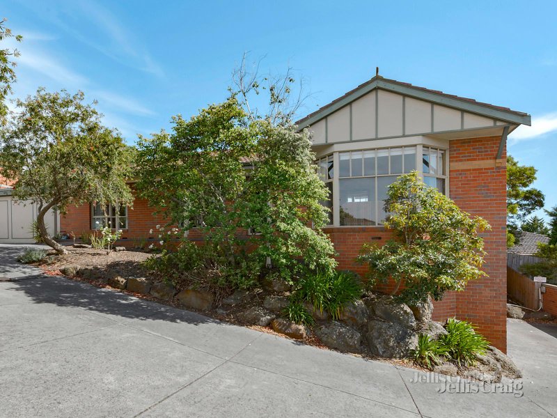 8/370 Church Road