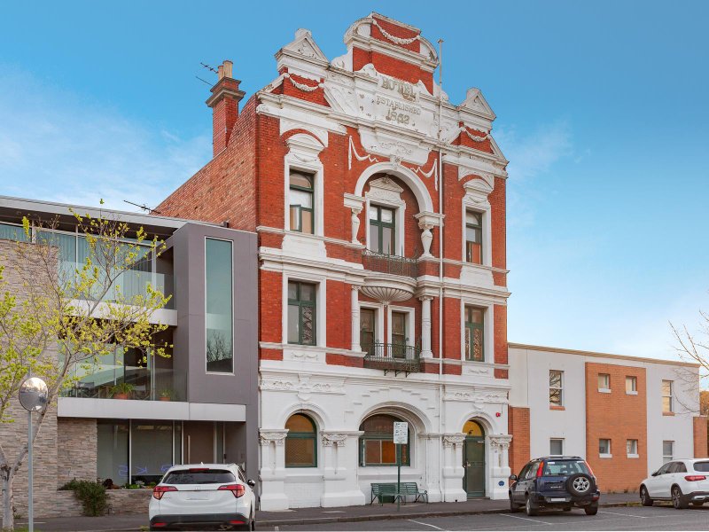 85 Nelson Place