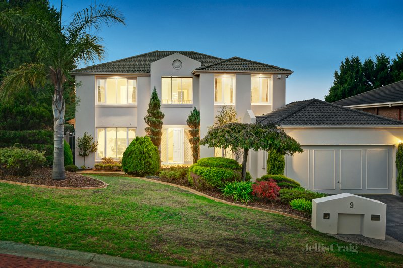 9 Court, Donvale, VIC 3111 House for Sale