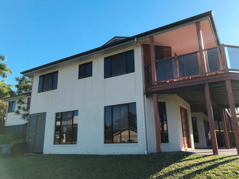 9 Lighthouse Drive BOYNE ISLAND QLD 4680