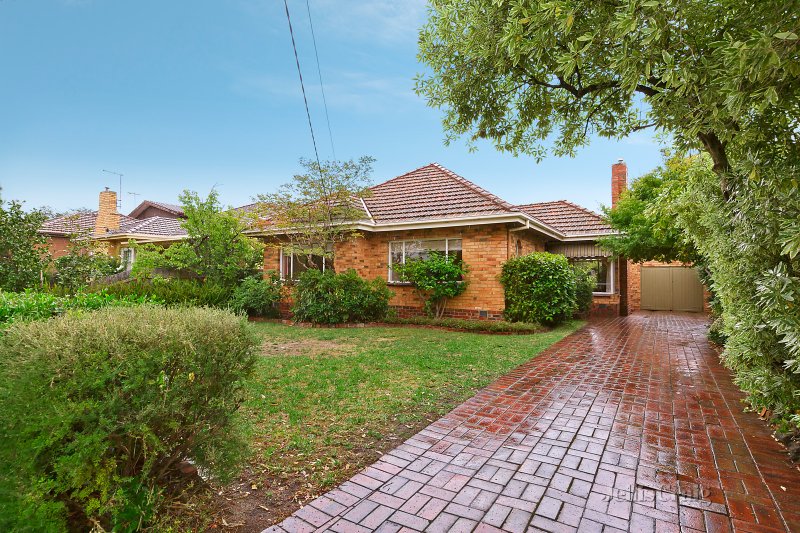 9 Swan Road, Murrumbeena, VIC 3163 House for Sale