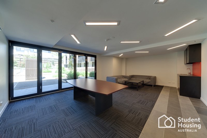 G40/386 Burwood Highway, Burwood