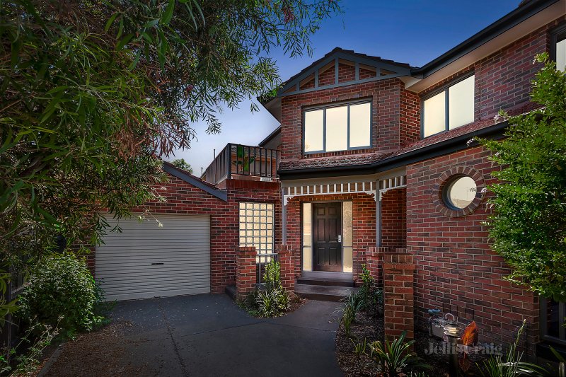 Unit 5/45 Locksley Road, Ivanhoe, VIC 3079 Townhouse for Sale