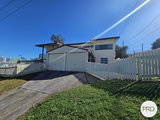 1 Laver Street, WEST GLADSTONE QLD 4680