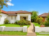 1 Moondani Rd, BEVERLY HILLS NSW 2209