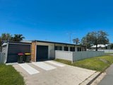 1 Paradise Pde, BONGAREE QLD 4507