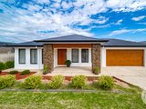 10 Nellywanna Street, GOBBAGOMBALIN NSW 2650