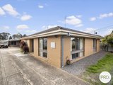 10 Olive Street, WENDOUREE VIC 3355