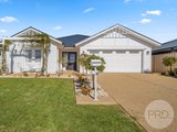 10 Wyoming Avenue, GOBBAGOMBALIN NSW 2650