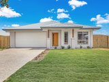 11 Bentley Rise, CANNONVALE QLD 4802