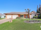 11 Emma Way, GLENROY NSW 2640