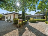 11 Kyeamba Avenue, LAKE ALBERT NSW 2650