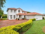 11 OXFORD Place, ARUNDEL QLD 4214