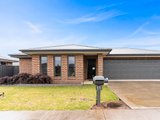 11 Parkview Boulevard, HUNTLY VIC 3551