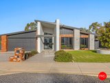 11 Smiths Road, MAIDEN GULLY VIC 3551