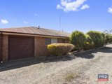 1/12-14 Truscott Street, IRONBARK VIC 3550