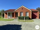 1/14 Graetz Court, LAVINGTON NSW 2641