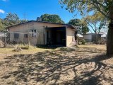 12 Margaret St, SOUTH GLADSTONE QLD 4680