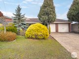 12 Panorama Drive, DELACOMBE VIC 3356