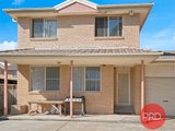 1/21a Orchard Road, BASS HILL NSW 2197