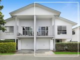 12/27 Eugenia Circuit, Robina QLD 4226