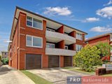 1/27 Wonoona Pde East, OATLEY NSW 2223