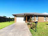 13 Semillon Drive, NORTH TAMWORTH NSW 2340