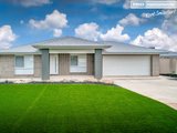 13 Thane Court, LLOYD NSW 2650