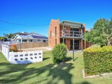 1/318 Esplanade, SCARNESS QLD 4655