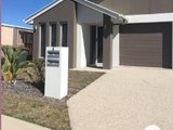 1/4 Cimba Street, CLINTON QLD 4680