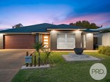 14 Marylands Way, BOURKELANDS NSW 2650