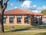 14 Mauger Street, WENDOUREE VIC 3355