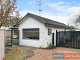 14 Oak Street, WENDOUREE VIC 3355