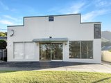 16 Kew Road, LAURIETON NSW 2443