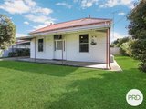 16 Victoria Street, WAHGUNYAH VIC 3687