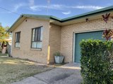 17 Bruce Street, TORQUAY QLD 4655